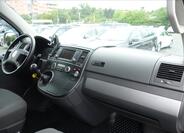Volkswagen Multivan 13