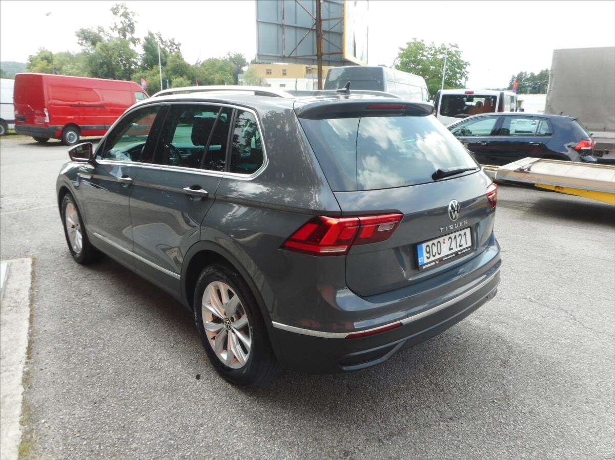Volkswagen Tiguan SUV 1,5 l 110 kw