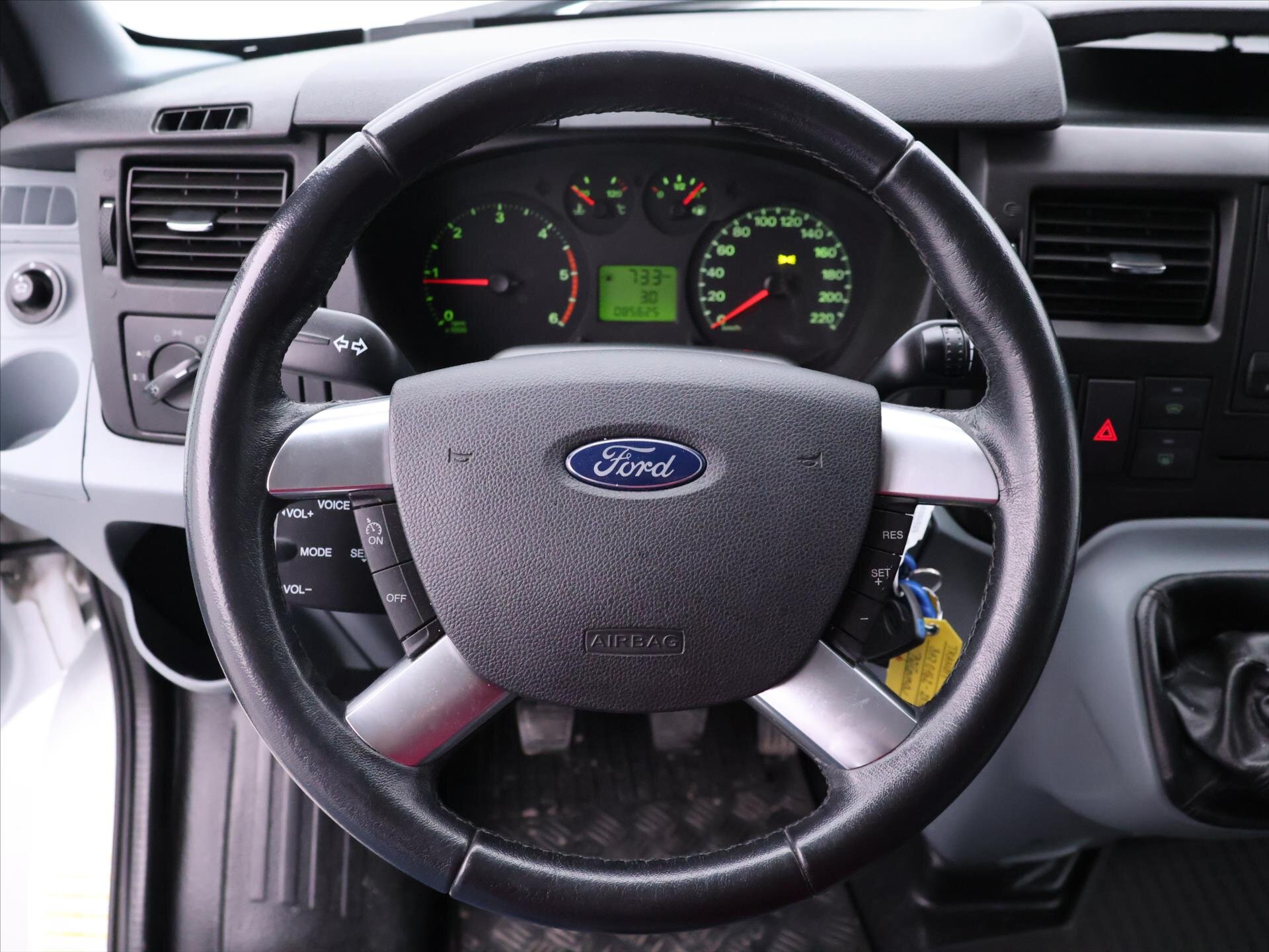 Ford Transit Kombi 2,2 l 92 kw