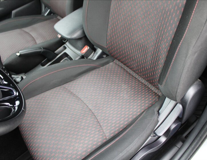 Mitsubishi ASX SUV / Terénní 1,6 l 86 kw