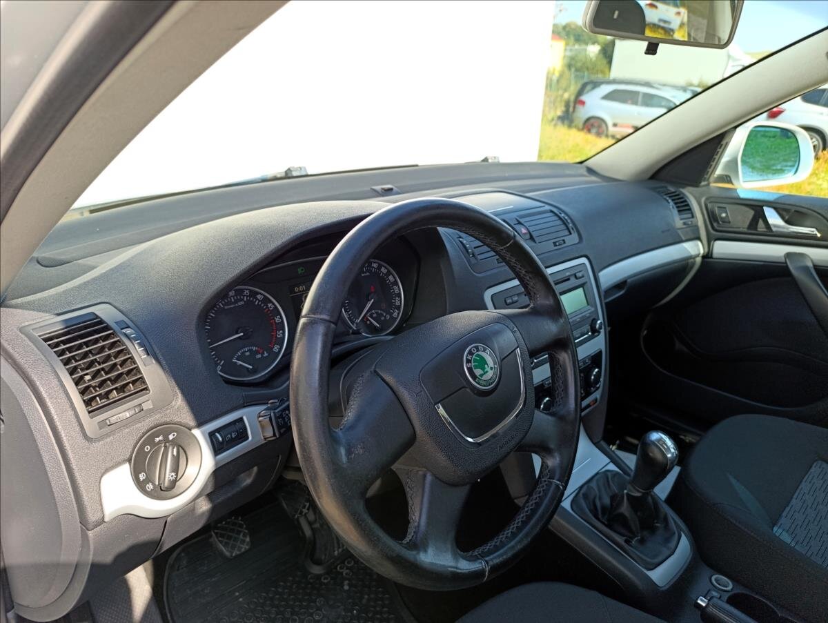 Škoda Octavia Liftback 1,6 l 77 kw