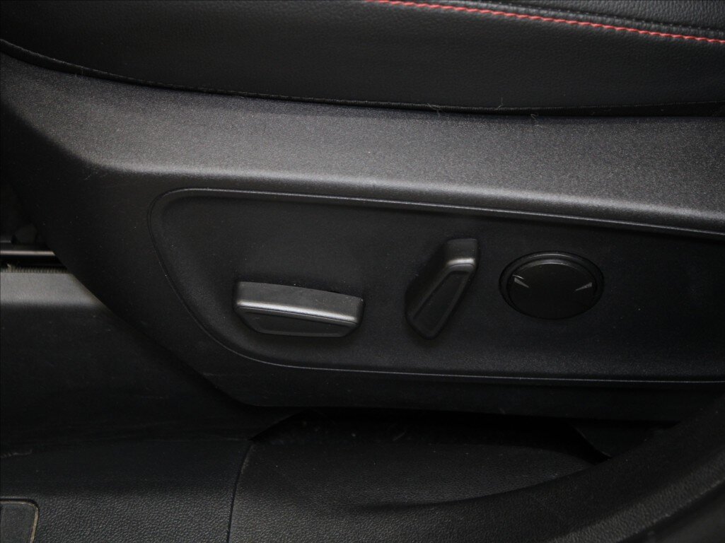 Ford Kuga SUV 1,5 l 110 kw