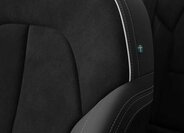 Volvo XC40 SUV / Terénní 2,0 l 145 kw