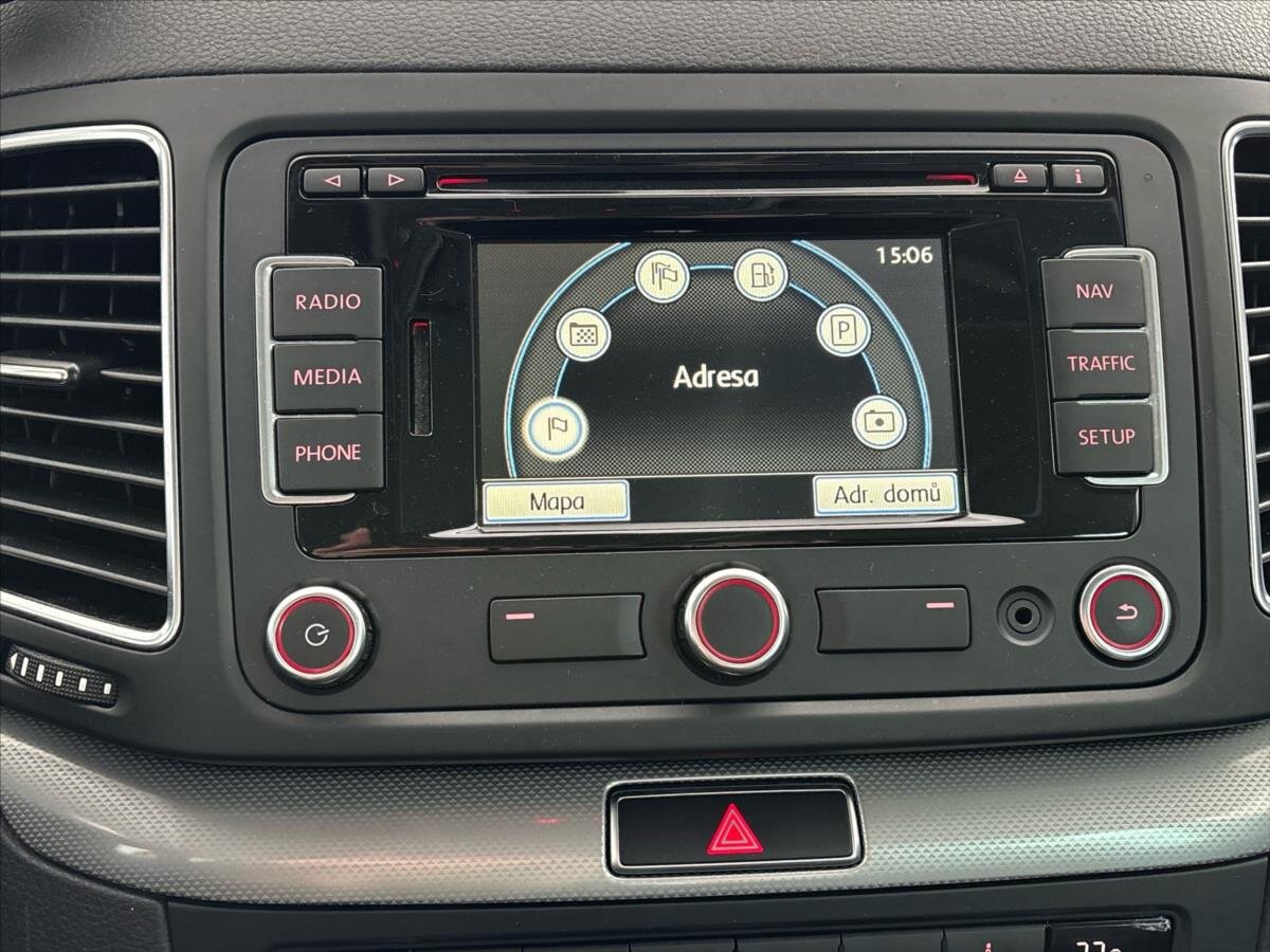 Volkswagen Sharan MPV 2,0 l 103 kw