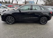 Audi Q3 11
