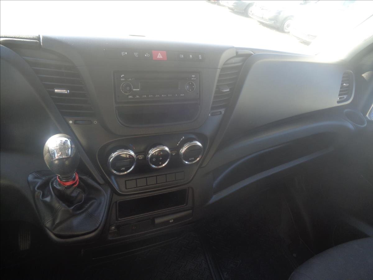 Iveco Daily Ostatní 2,3 l 107 kw