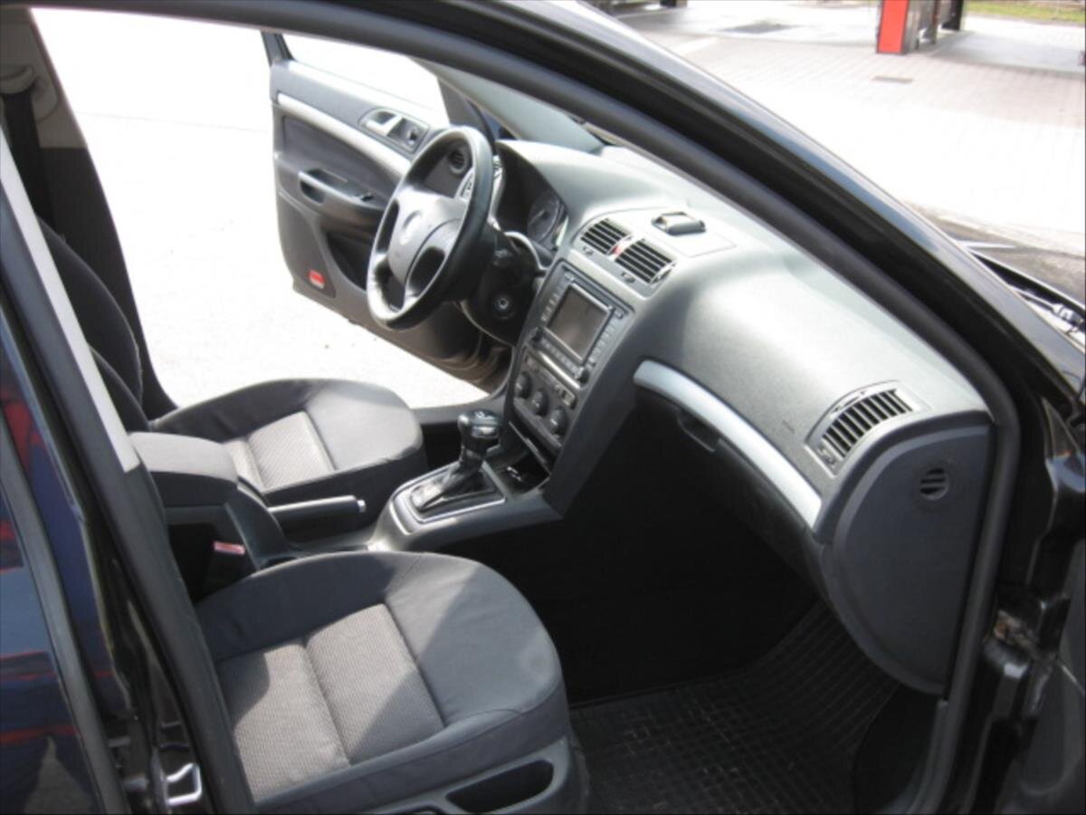 Škoda Octavia Kombi 2,0 l 103 kw