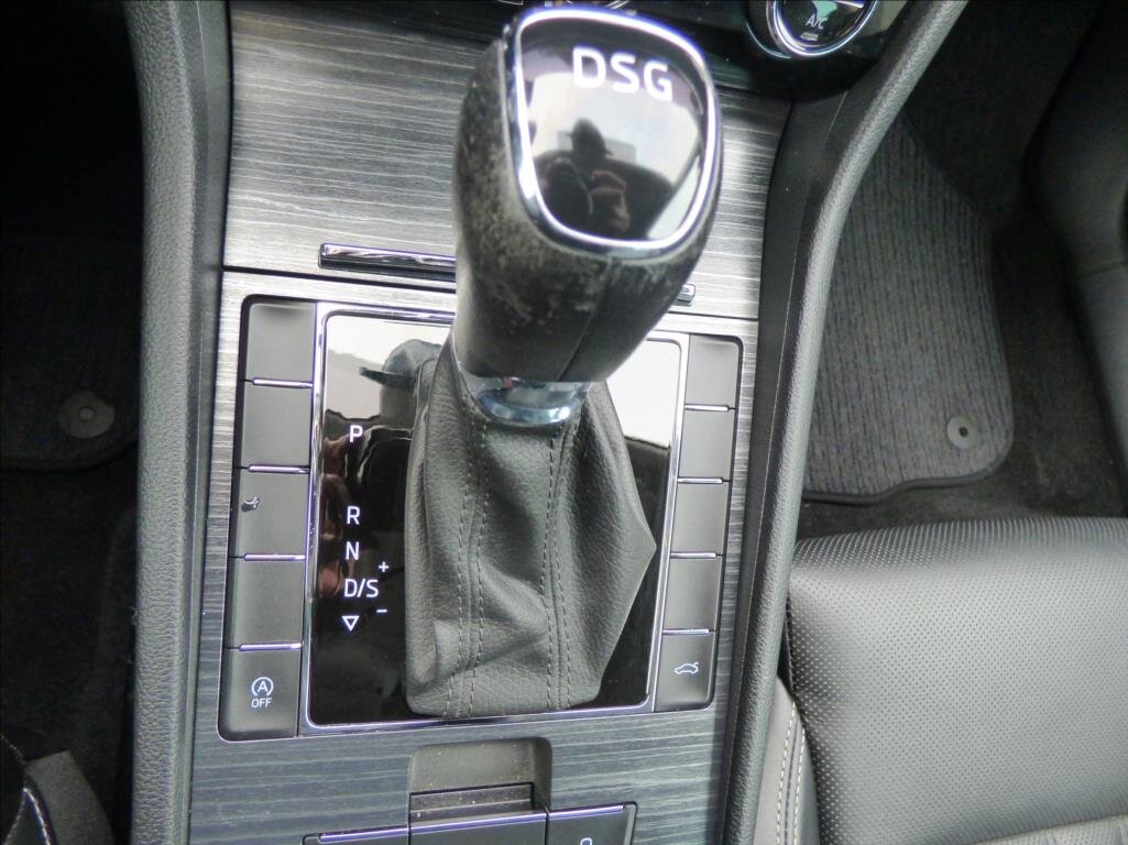 Škoda Superb Kombi 2,0 l 110 kw