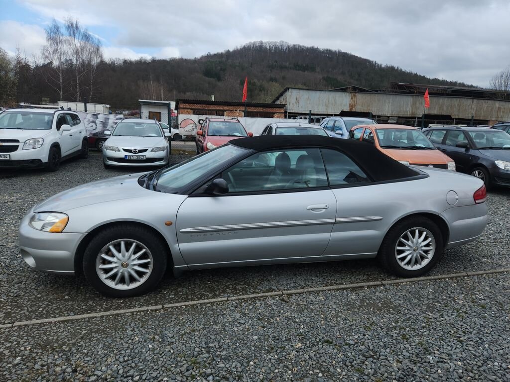 Chrysler Sebring Kabriolet 2,7 l 149 kw