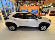 Toyota Yaris Cross SUV 1,5 l 0