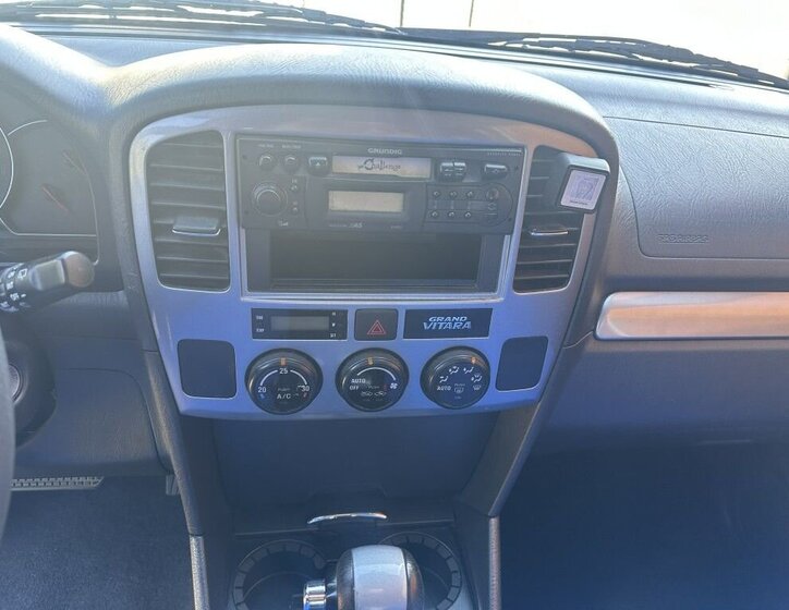 Suzuki Grand Vitara SUV / Terénní 2,0 l 94 kw