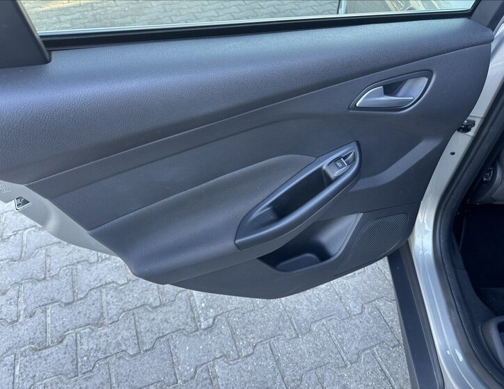 Ford Focus Kombi 1,5 l 110 kw