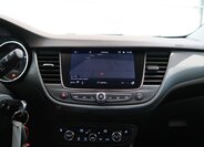 Opel Crossland 24