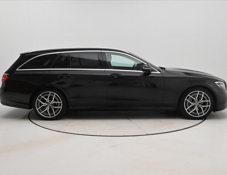 Mercedes-Benz Třídy E Kombi 2,0 l 147 kw