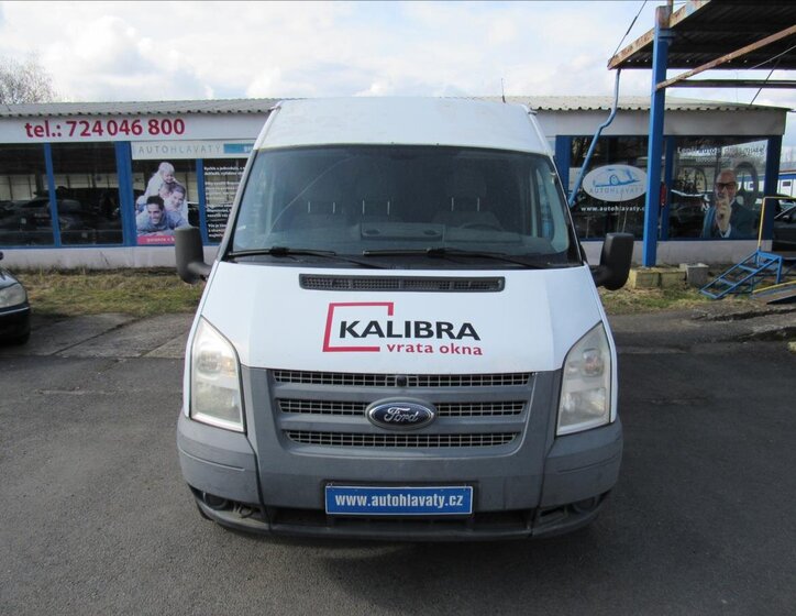 Ford Transit Skříň 2,2 l 74 kw