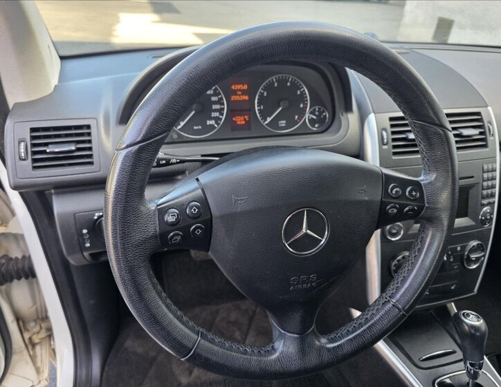 Mercedes-Benz Třídy A Kombi 1,5 l 70 kw