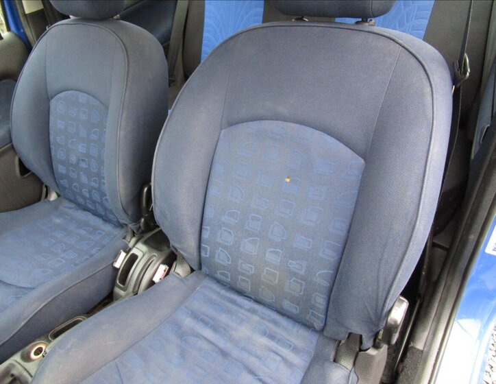 Peugeot 206 Hatchback 1,1 l 44 kw