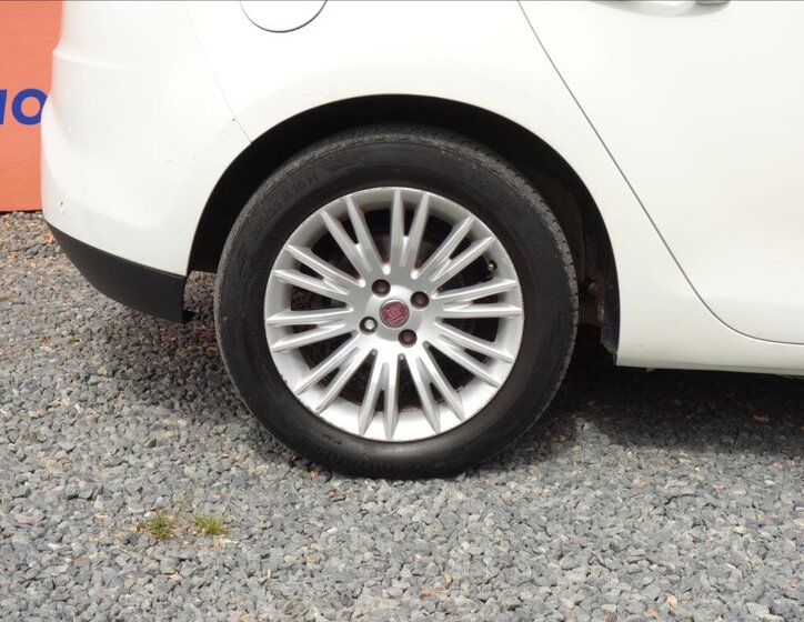 Fiat Bravo Hatchback 1,4 l 66 kw