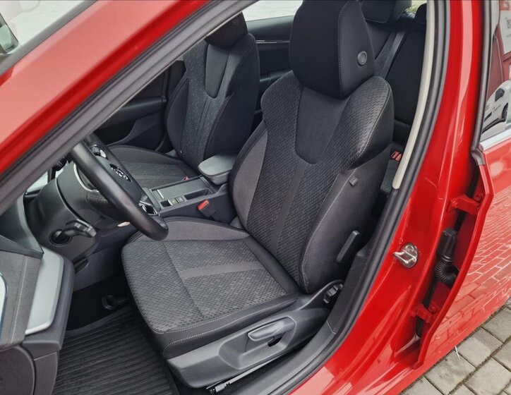 Škoda Octavia Sedan 1,5 l 110 kw