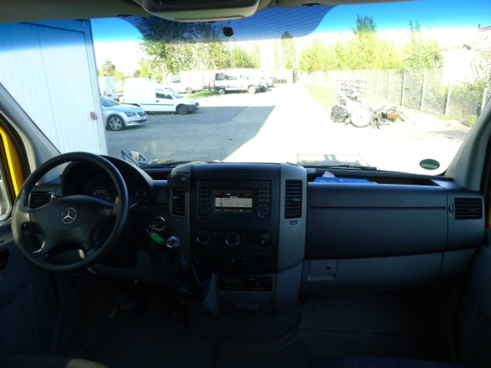 Mercedes-Benz Sprinter 13