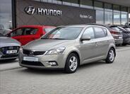 KIA Ceed 1