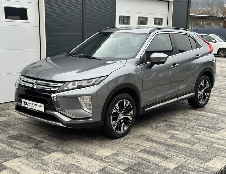 Mitsubishi Eclipse Cross SUV / Terénní 2,3 l 109 kw