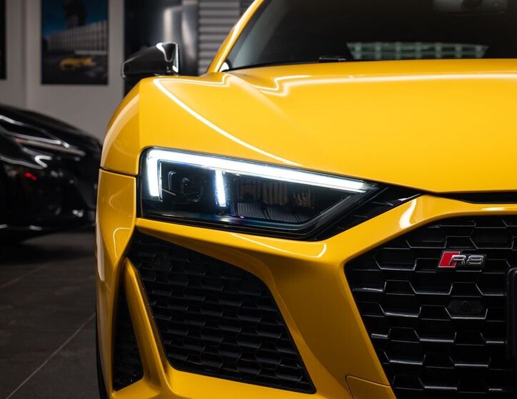 Audi R8 Kupé 5,2 l 456 kw