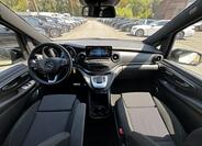 Mercedes-Benz Třídy V 9