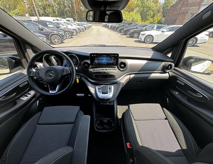 Mercedes-Benz Třídy V 9