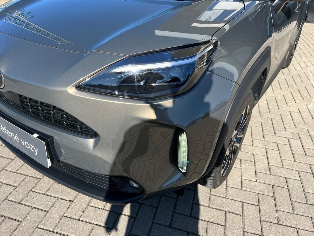 Toyota Yaris Cross SUV / Terénní 1,5 l 68 kw