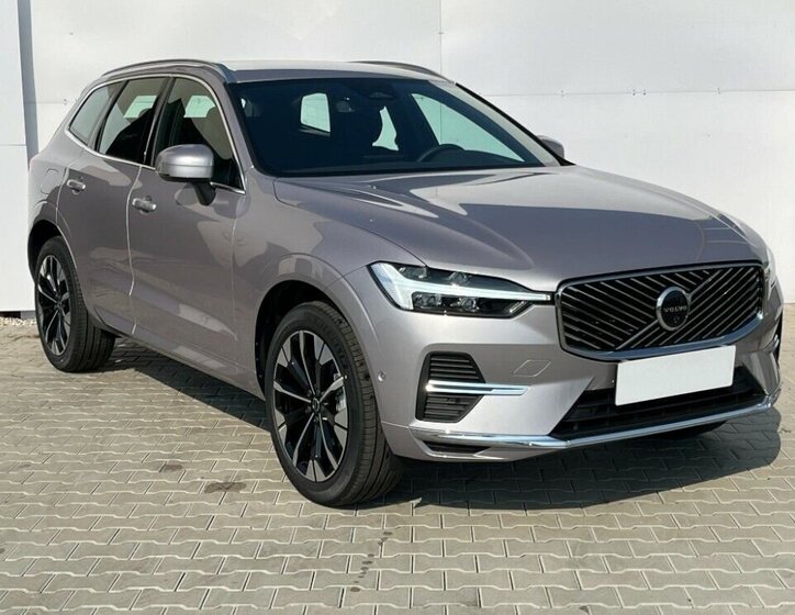Volvo XC60 SUV / Terénní 2,0 l 184 kw