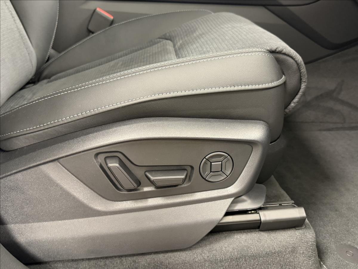 Audi Q8 SUV 3,0 l 210 kw