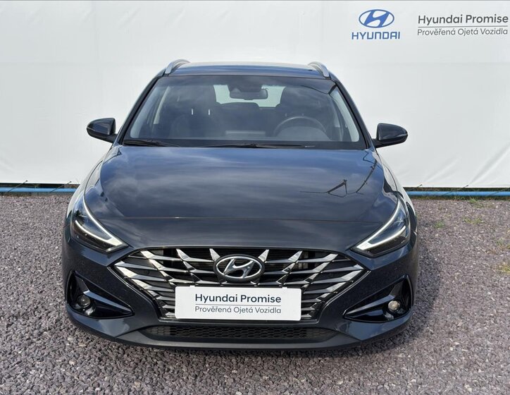 Hyundai i30 4
