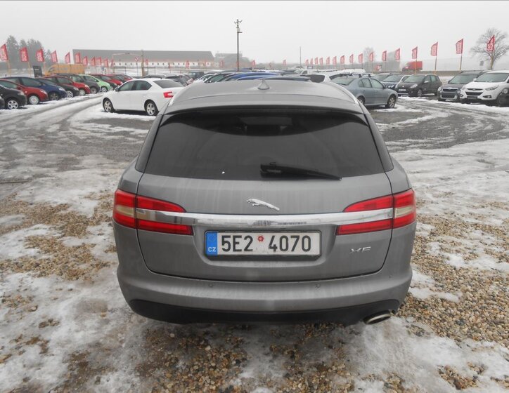 Jaguar XF Kombi 2,2 l 147 kw