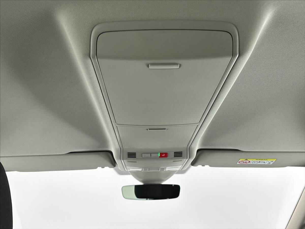 Volkswagen Touran MPV 1,5 l 110 kw