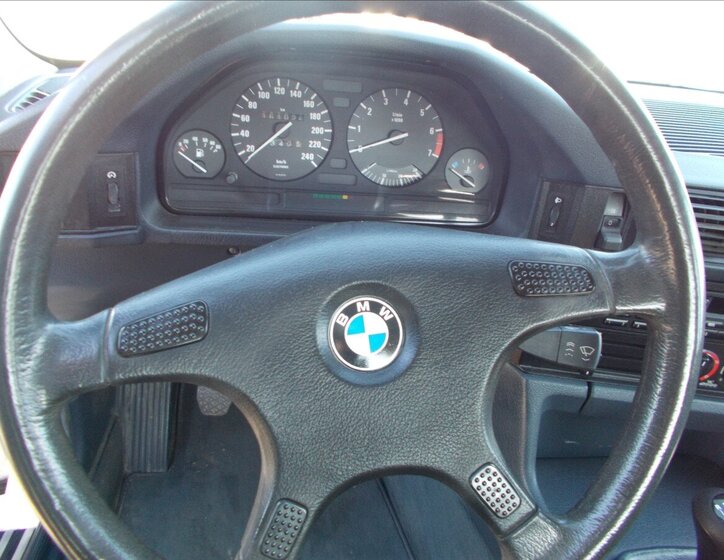 BMW Řada 5 Sedan / Limuzína 2,0 l 95 kw