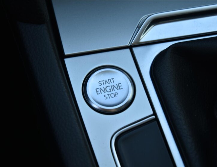 Volkswagen Passat Kombi 1,6 l 88 kw