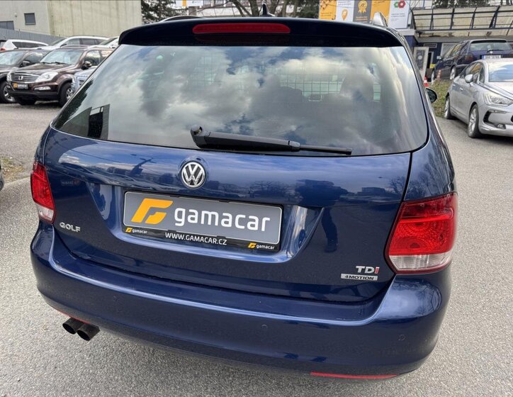 Volkswagen Golf Kombi 1,6 l 77 kw
