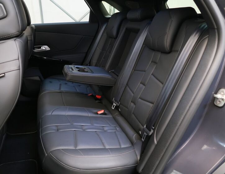 DS Automobiles DS7 Crossback 30