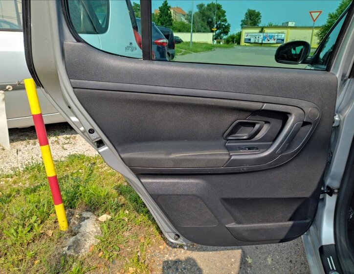 Škoda Fabia Hatchback 1,2 l 51 kw