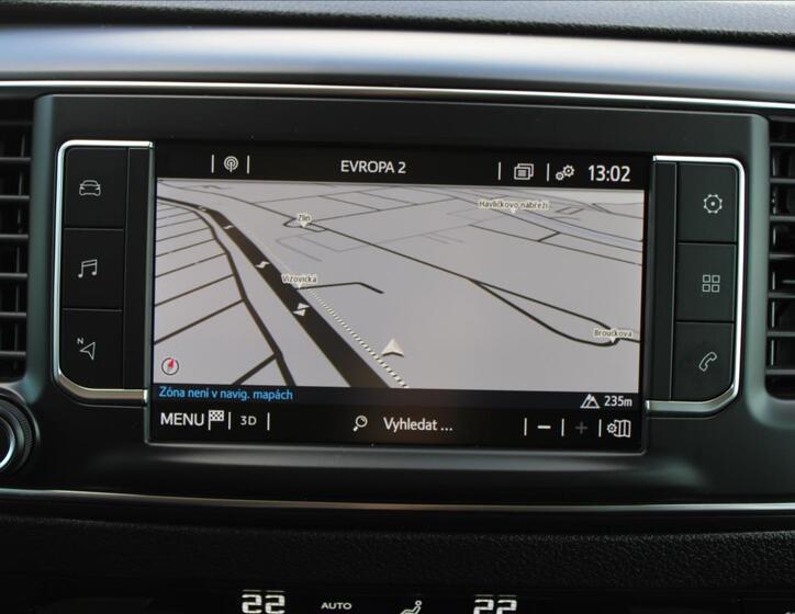 Toyota ProAce Verso 10