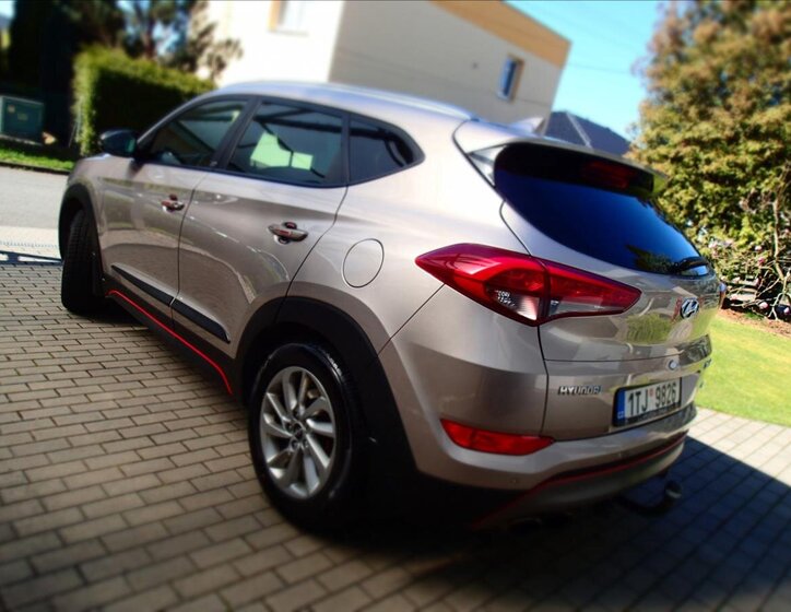 Hyundai Tucson SUV / Terénní 1,6 l 130 kw