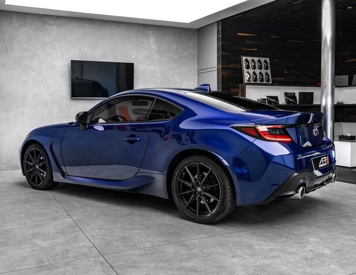 Toyota GR86 6