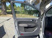 Volkswagen Touran 12