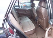 BMW X5 SUV / Terénní 3,0 l 225 kw