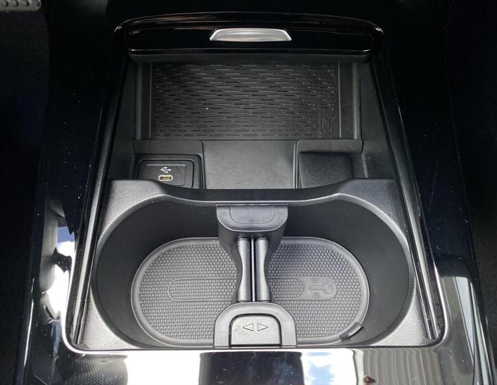 Mercedes-Benz CLA 22