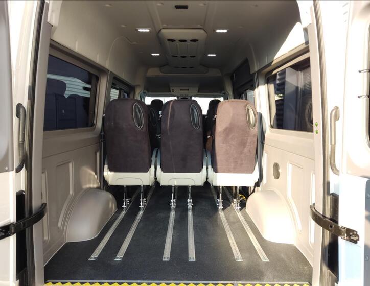 Volkswagen Crafter 24