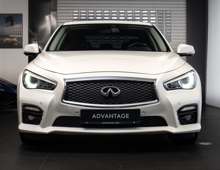Infiniti Q50 2