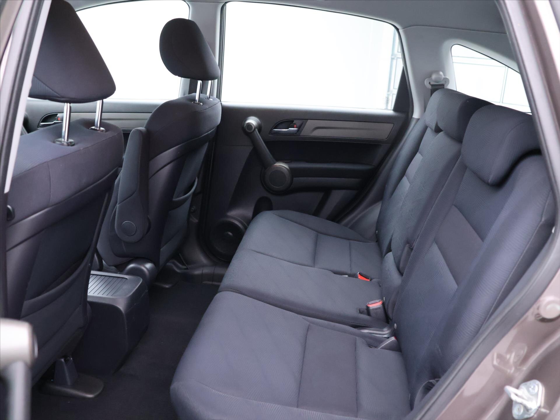 Honda CR-V Kombi 2,0 l 110 kw