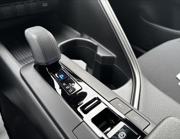 Toyota C-HR Hatchback 1,8 l 72 kw